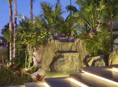 Como iluminar o paisagismo da sua residência com 7 tipos diferentes de luminárias